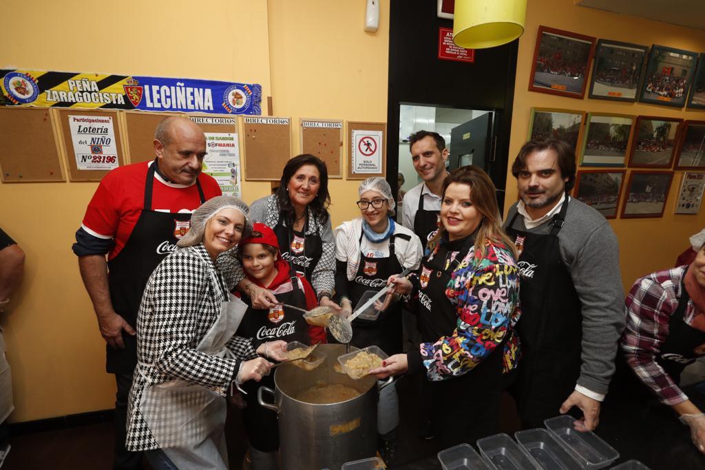 Coca-Cola reparte 250 comidas de Navidad con el Ayuntamiento de Zaragoza y la Federación Interpeñas. Noticia. Ayuntamiento de Zaragoza