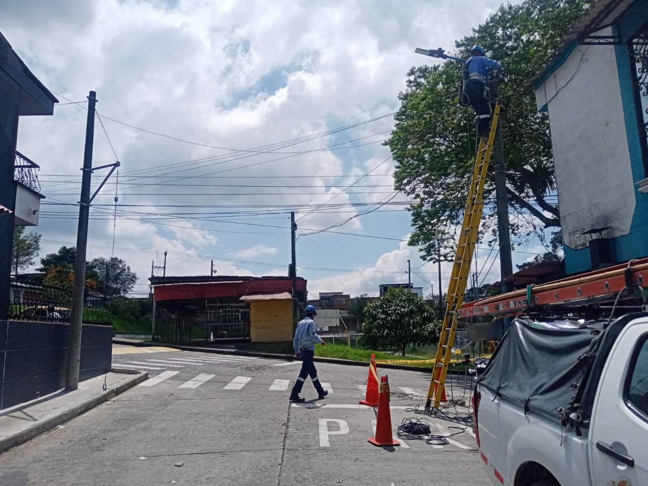 Con una inversión de $1.800 millones, alcaldía inició la primera expansión general de alumbrado público