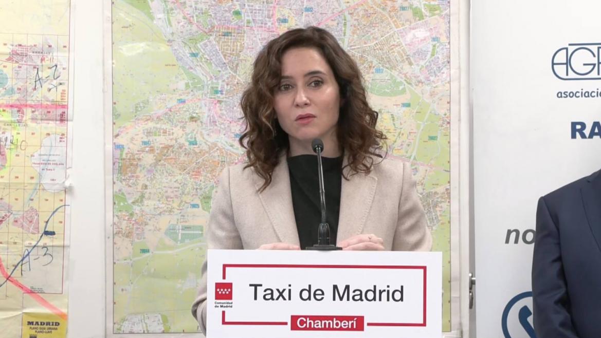 Díaz Ayuso garantiza un nuevo reglamento del taxi “sin presiones” de ningún lobby y que dé “más libertad, seguridad y prosperidad” a sus profesionales