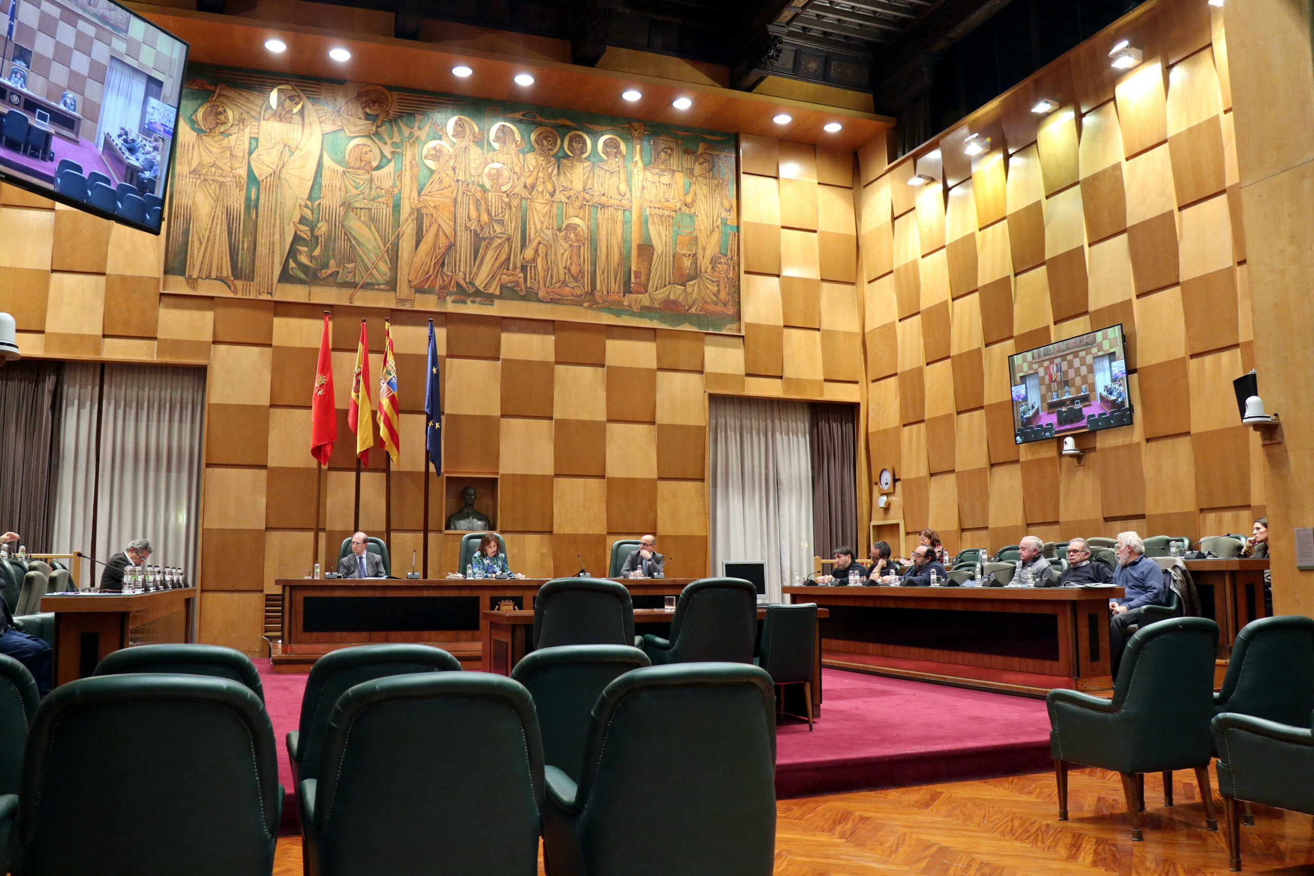 La nueva ordenanza de veladores continúa su implantación con una progresiva reducción en el número de infracciones por parte de los establecimientos. Noticia. Ayuntamiento de Zaragoza
