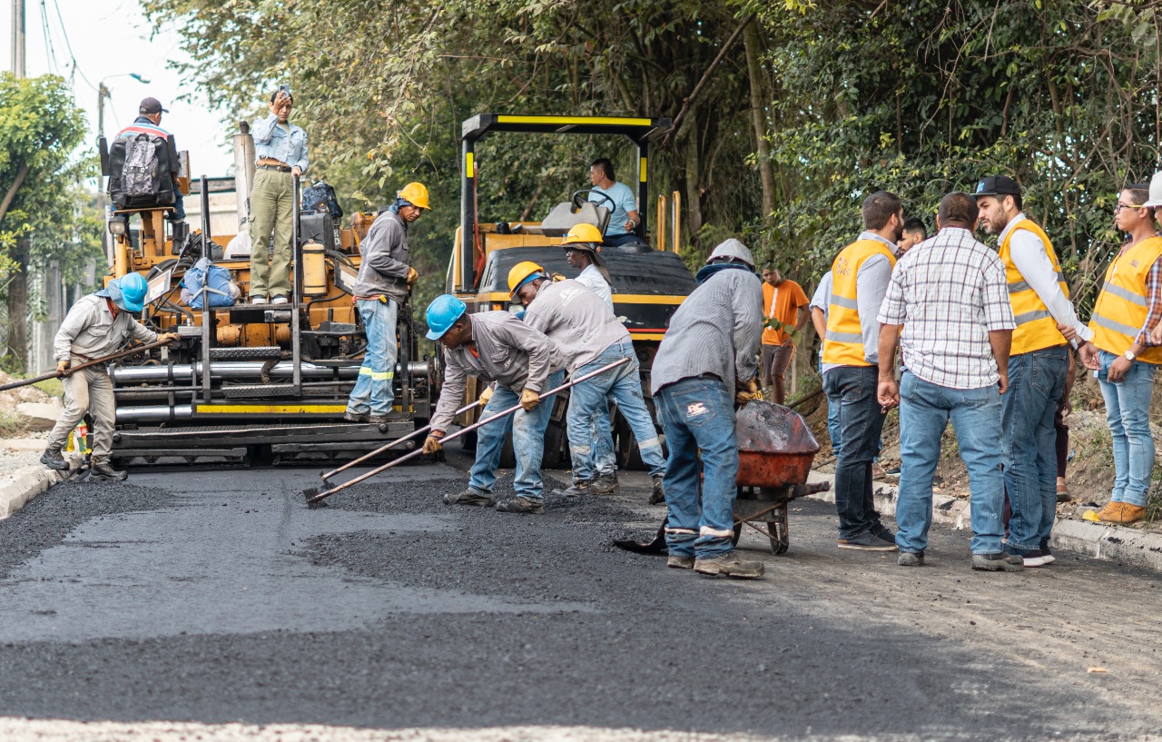Avanza la pavimentación de las zonas rurales de Palmira, la vía Amaime, Boyacá y La Pampa