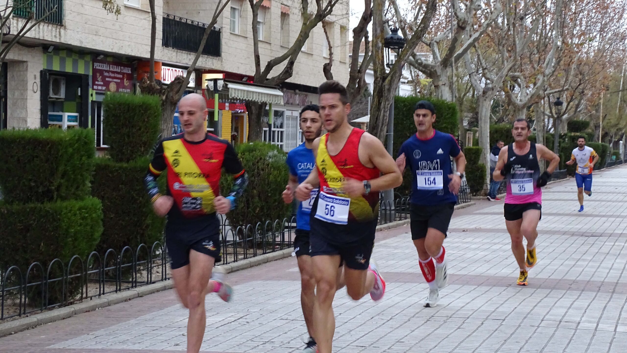 Casi 300 participantes en la Carrera Solidaria del Club Triatlón Tripitorra