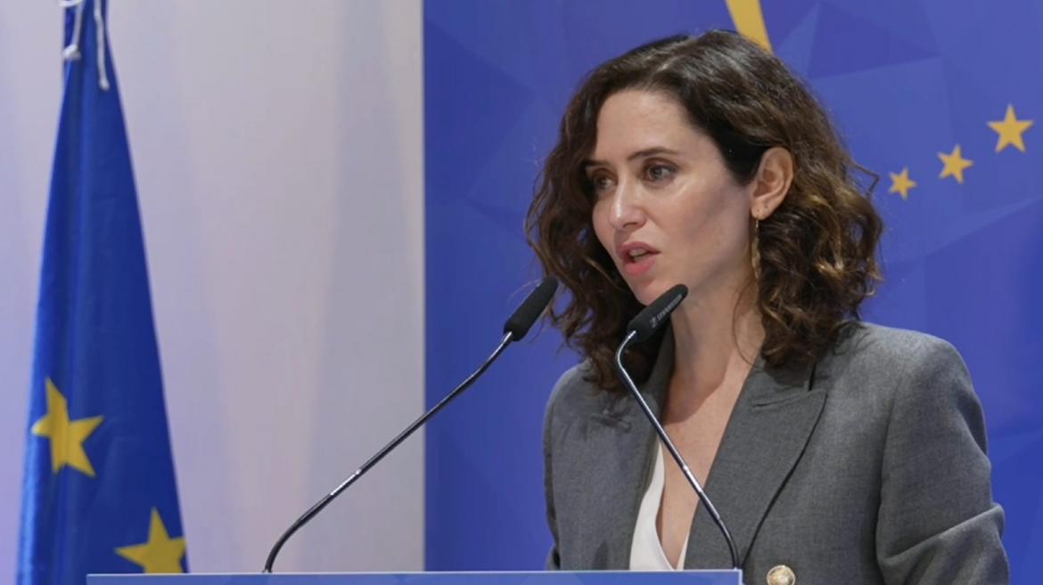 Díaz Ayuso advierte de que el reparto de los fondos europeos se está haciendo “de manera ideológica para transformar a conveniencia a la sociedad”
