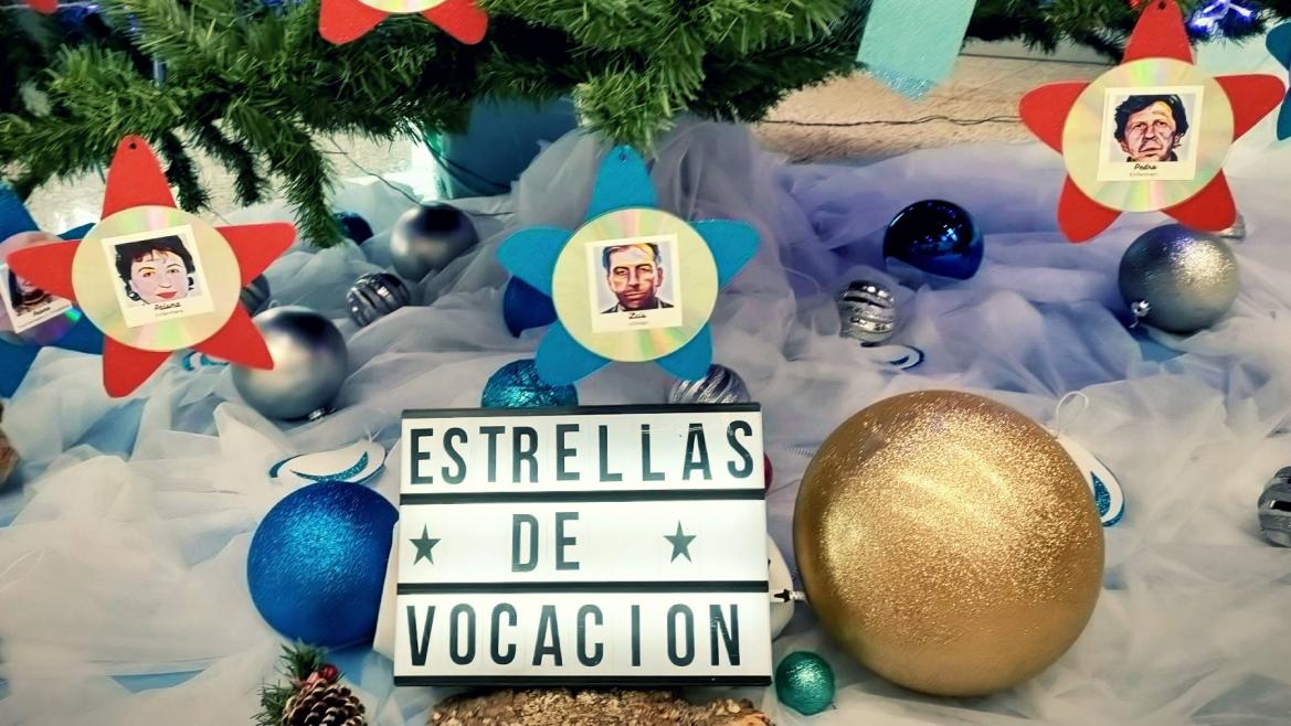 El Hospital Severo Ochoa celebra la Navidad con visitas especiales, música y muchos regalos para sus pacientes y profesionales