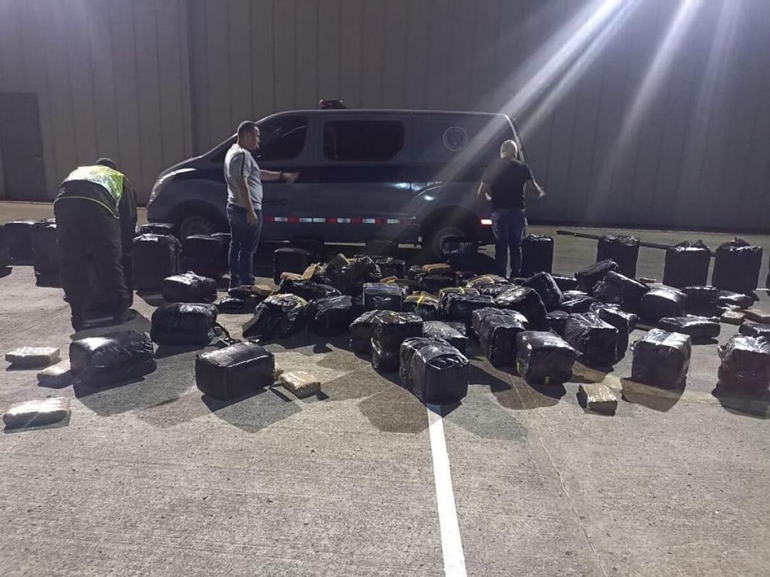 Gracias al trabajo operativo, se logró incautar cerca de dos toneladas de marihuana en Palmira