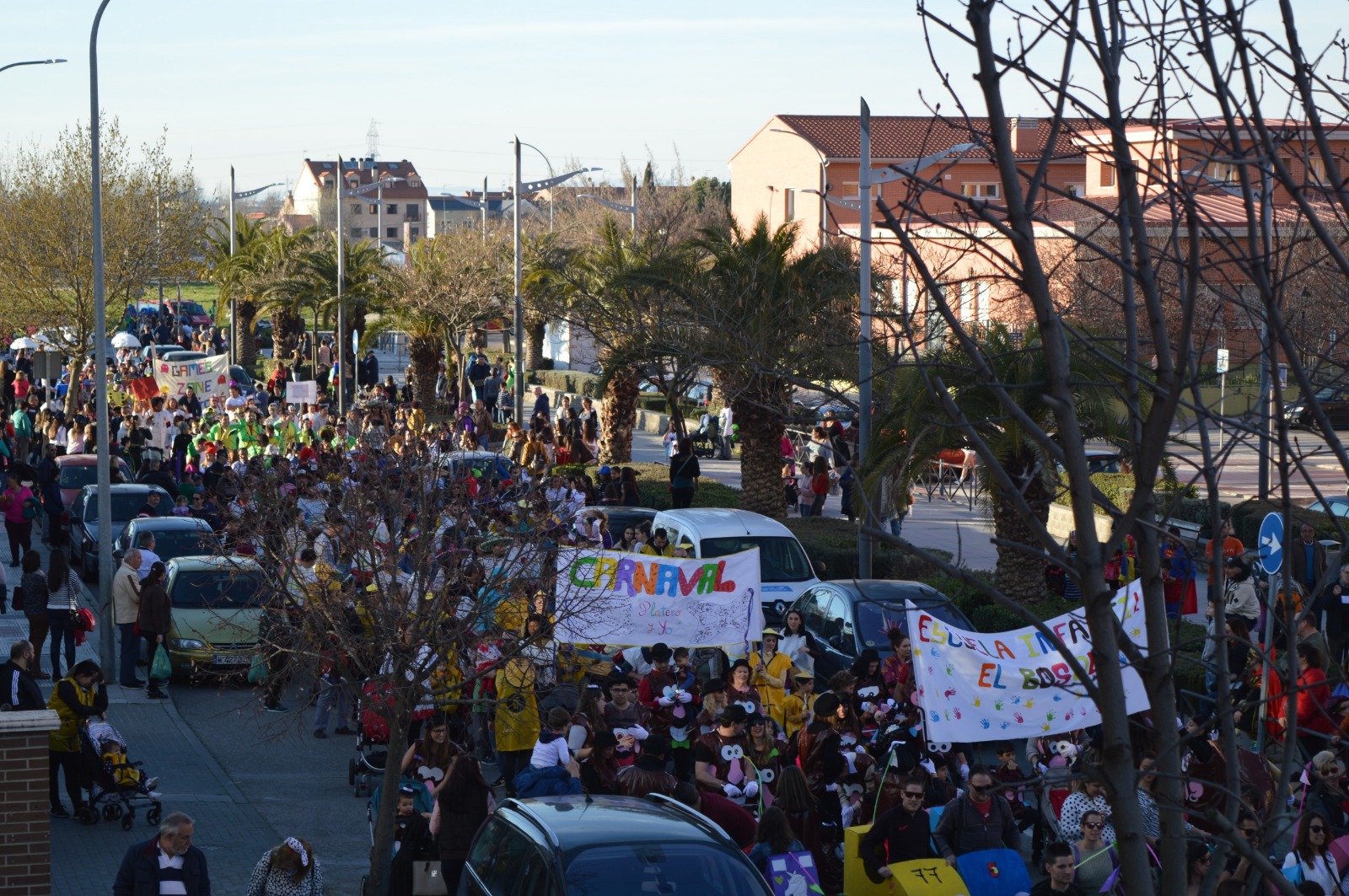 La Concejalía de Festejos publica las bases para participar y tramitar las subvenciones dirigidas a asociaciones y grupos vecinales en el desfile de Carnaval 2023.
