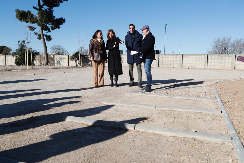 Miralbueno, Valdefierro, La Paz, La Jota, Actur y San Gregorio cuentan ya con nuevas plazas de estacionamiento habilitadas en parcelas sin uso. Noticia. Ayuntamiento de Zaragoza