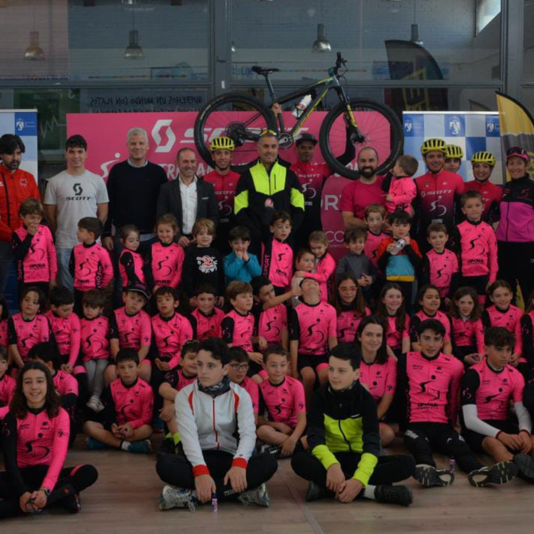 Torrelodones da la bienvenida a un nuevo Club Ciclista