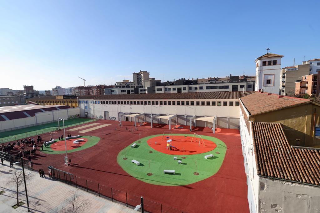 Urbanismo transforma los 4.200 m² del espacio exterior de Giesa en una nueva plaza pública. Noticia. Ayuntamiento de Zaragoza