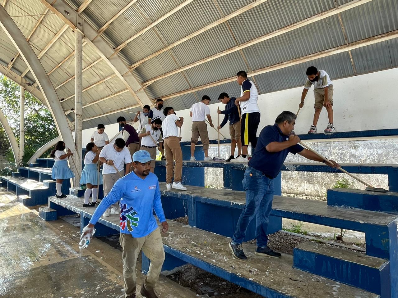 Activa gobierno programa “Limpiando y enchulando Playa” – H. Ayuntamiento de Solidaridad