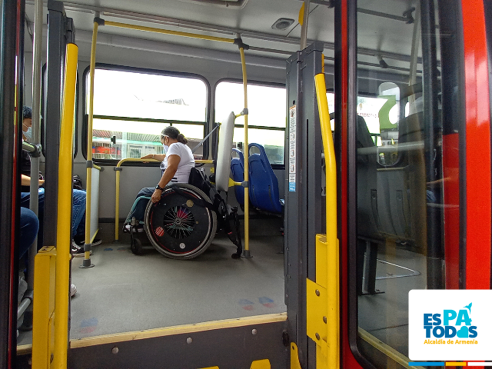Con 78 buses con plataforma, Armenia avanza en el transporte público incluyente