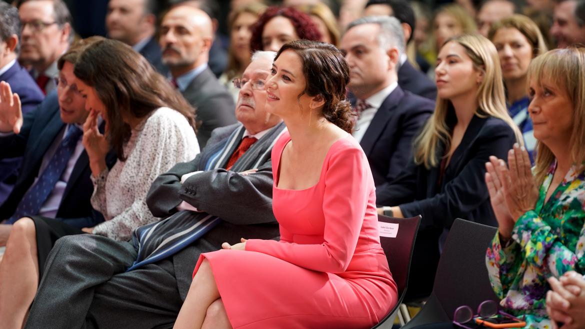 Díaz Ayuso reivindica el sistema autonómico y defiende que la Comunidad de Madrid siempre lo ha protegido “con lealtad”