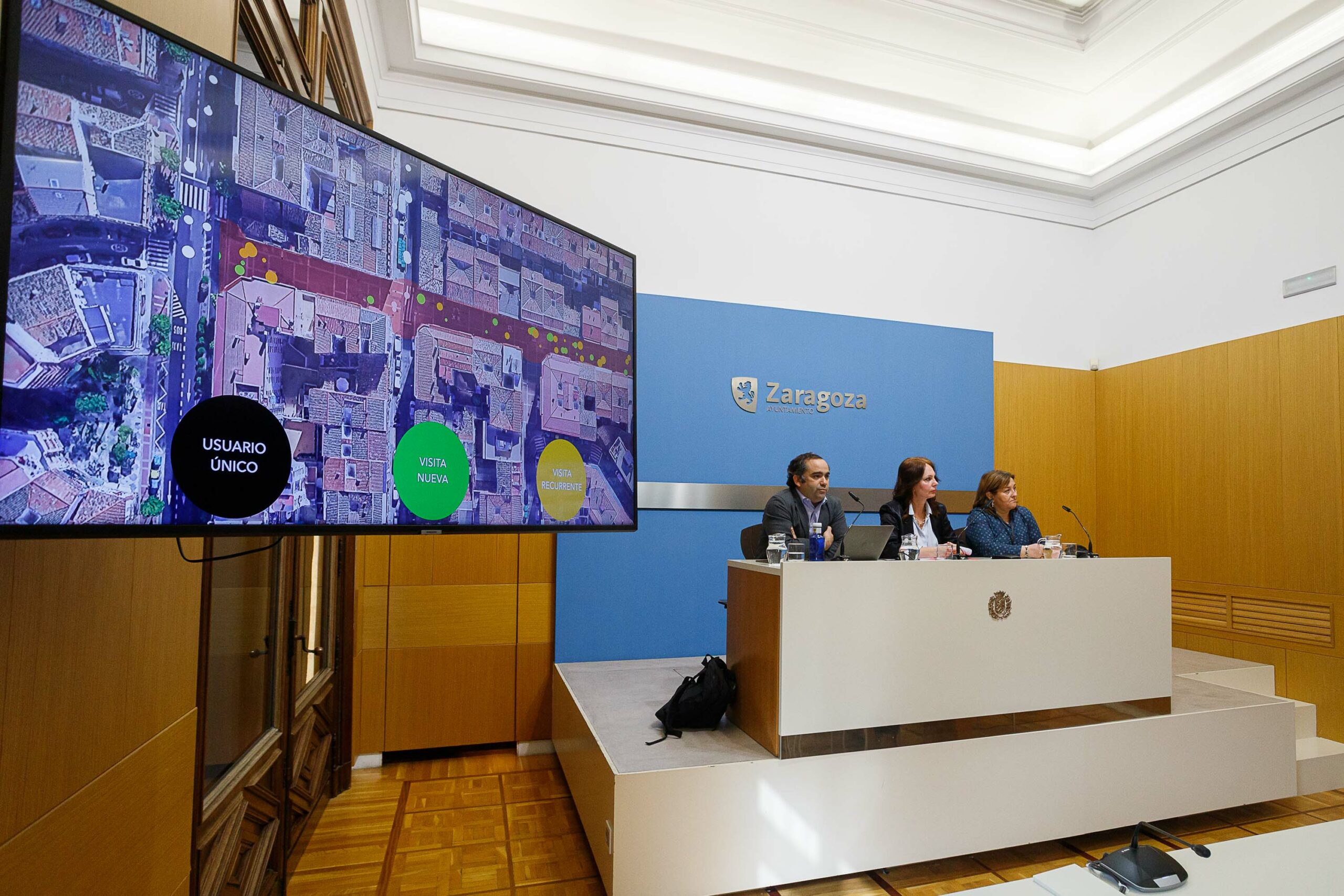 El Paseo Comercial de Delicias recibe 443.385 visitas durante el mes de diciembre. Noticia. Ayuntamiento de Zaragoza