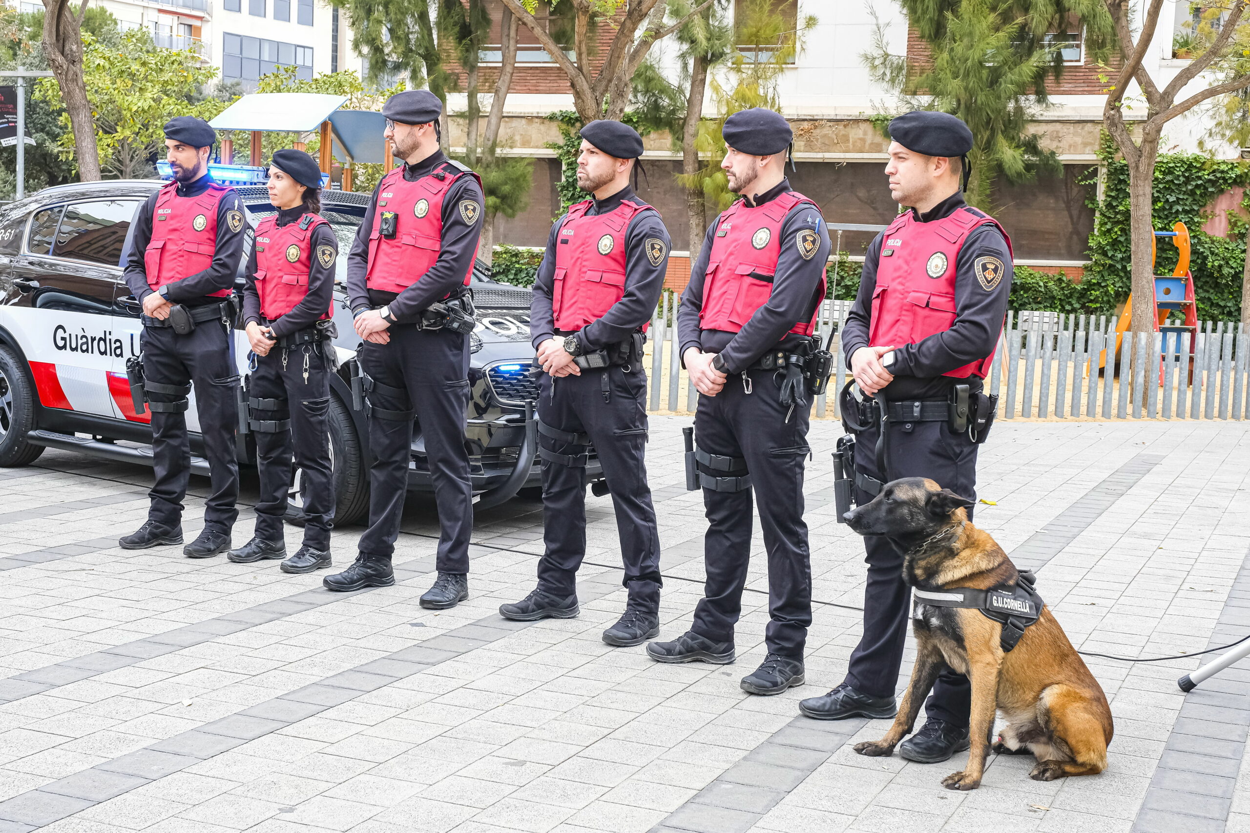 Los presupuestos 2023 consolidan el refuerzo en seguridad y convivencia en Cornellà