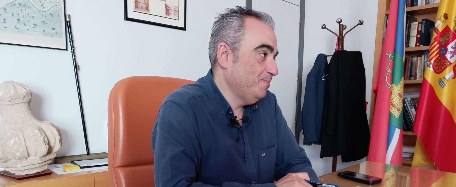 El alcalde solicita a la Comunidad de Madrid una modificación de usos del suelo para no perder espacio residencial