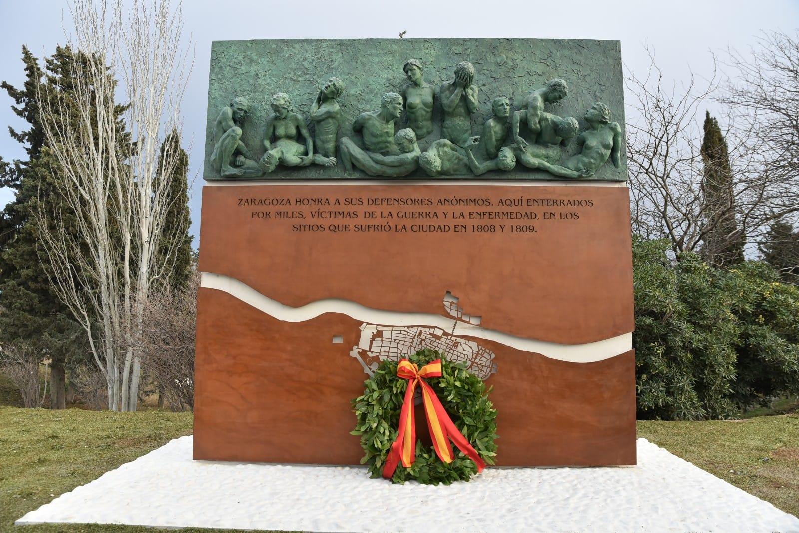 Zaragoza rinde homenaje a sus Héroes de Los Sitios con un monumento en el parque Macanaz . Noticia. Ayuntamiento de Zaragoza