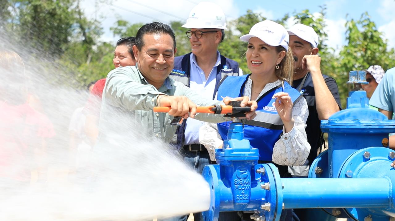 Lili Campos – H. Ayuntamiento de Solidaridad