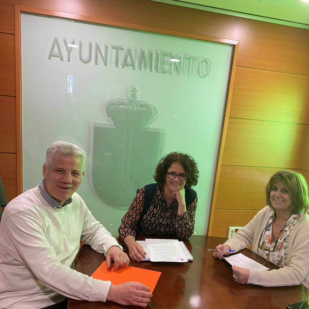 El Ayuntamiento firma un convenio con la Asociación Española de lucha Contra el Cáncer