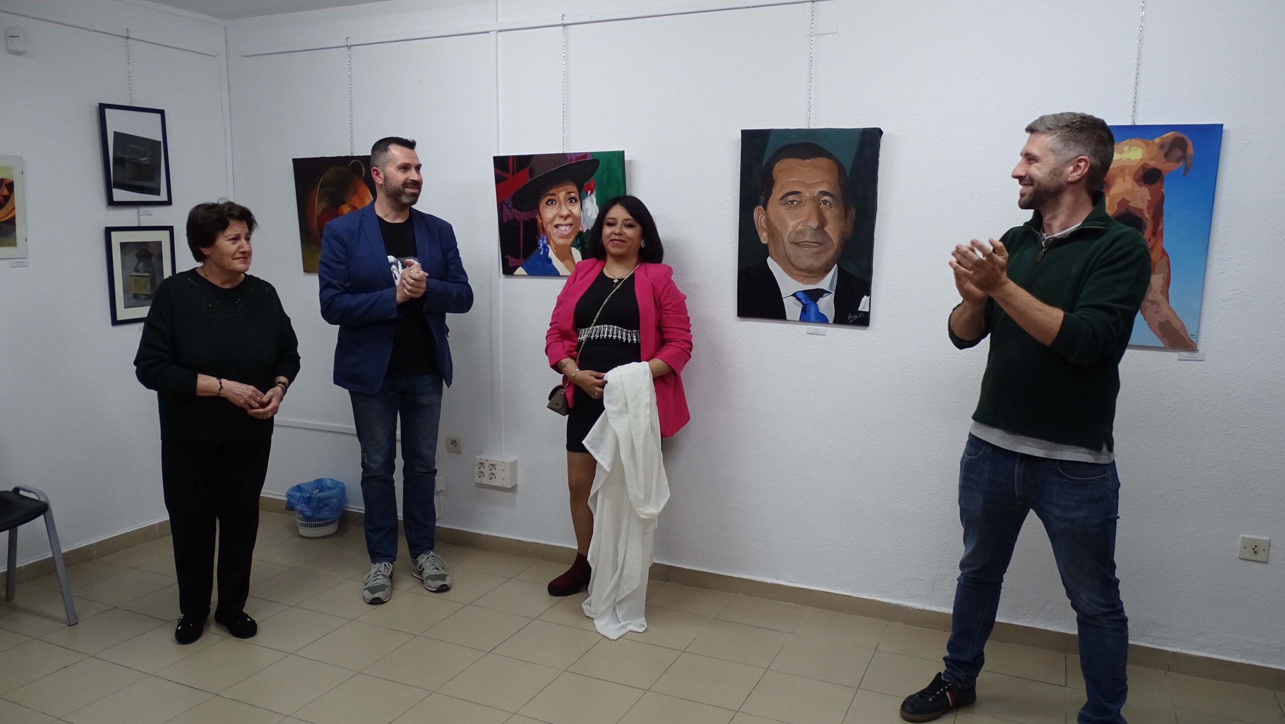 “La llave de mis recuerdos”, una nueva exposición que recoge la obra de la quintanareña Ana Isabel Escudero