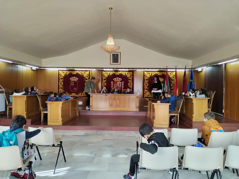 Visita de primero y segundo CEIP Monte Anaor