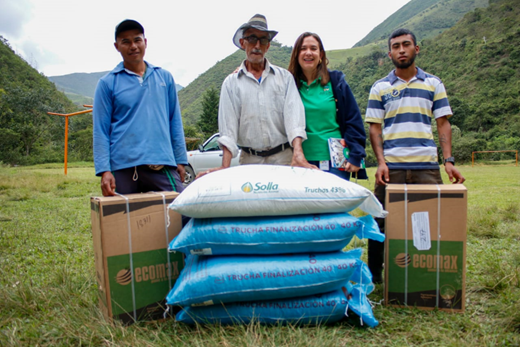 Entregamos insumos y activos productivos agropecuarios en la comuna 15 del municipio -