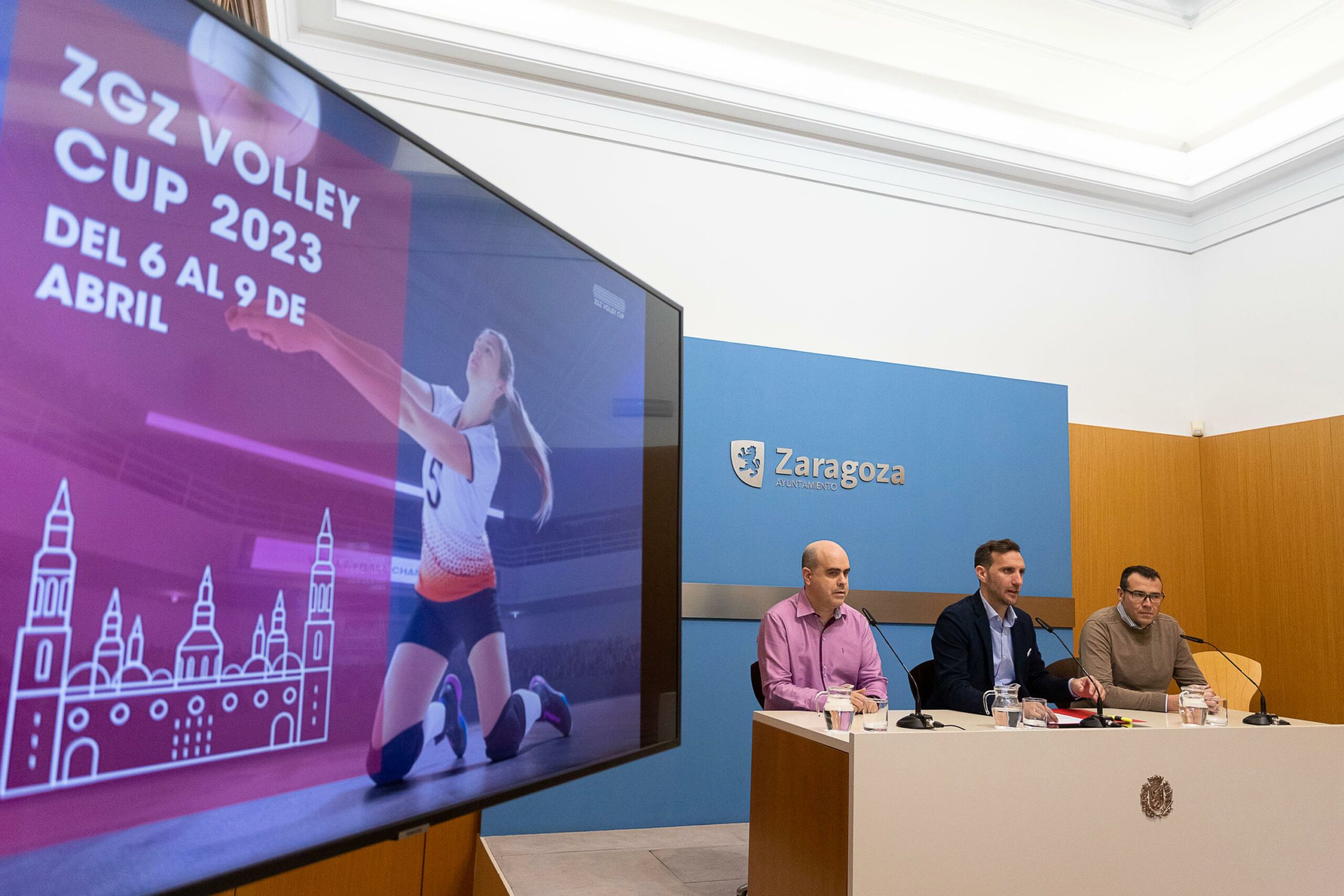 La ZGZ Volley Cup 2023 reúne a 120 equipos de categorías inferiores de toda España. Noticia. Ayuntamiento de Zaragoza