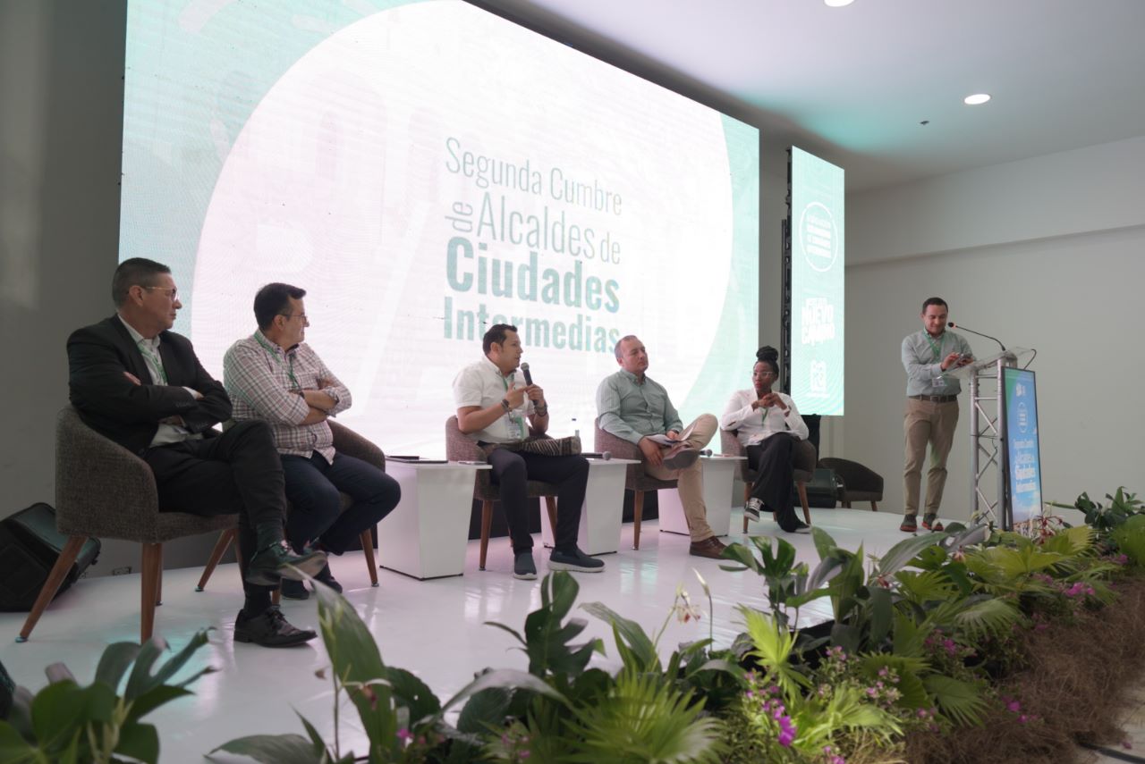 Palmira demostró su potencial económico en el desarrollo de la Segunda Cumbre de Alcaldes de Ciudades Intermedias -