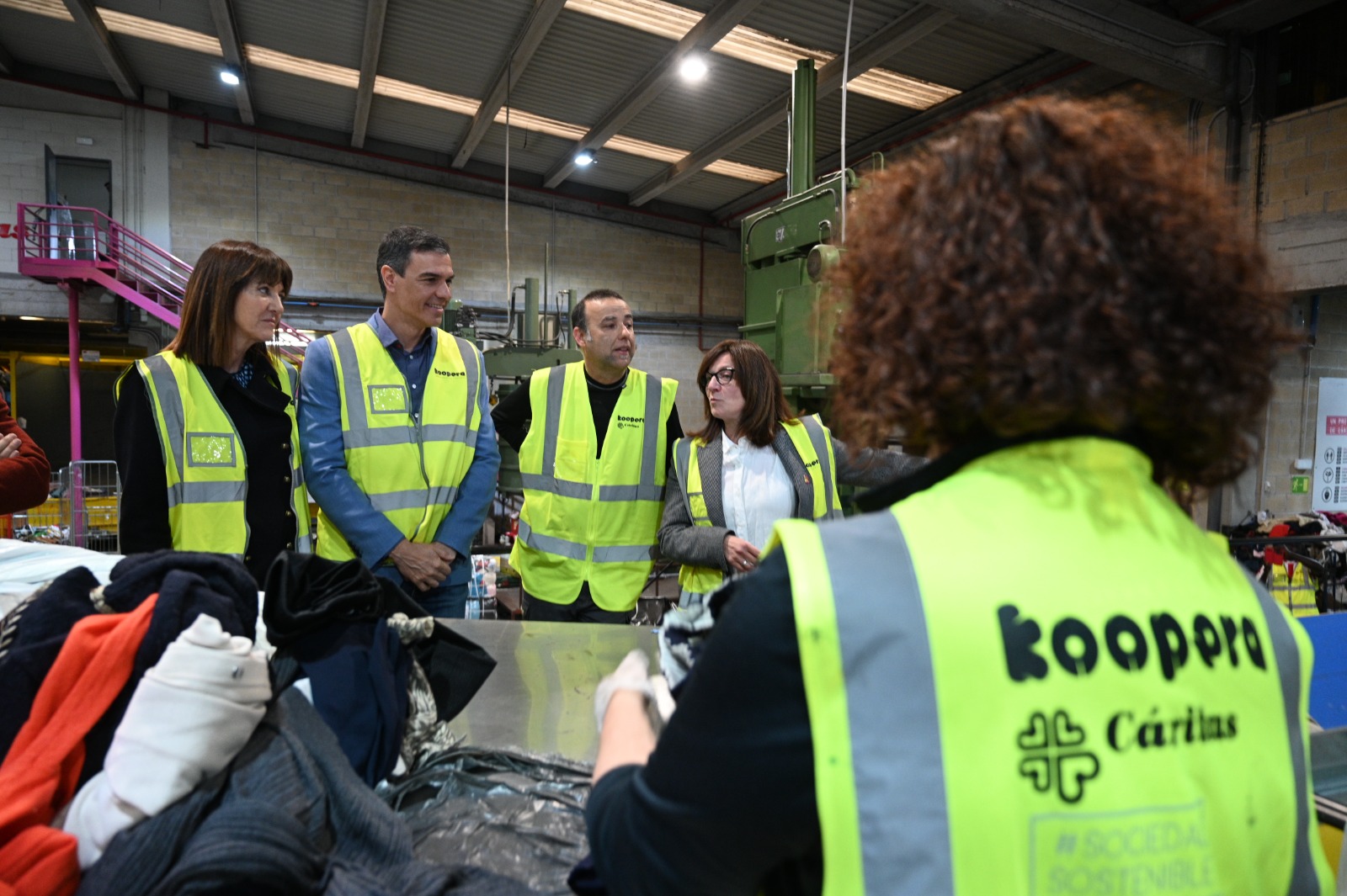 Pedro Sánchez pone en valor el papel clave de la economía circular para desarrollar una industria española que potencie el reciclaje, optimice recursos y minimice los residuos
