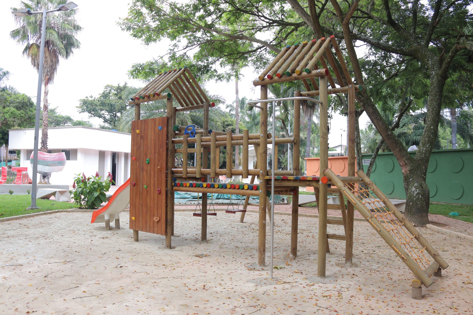 Alcalde JOHN JAIRO GÓMEZ AGUIRRE entregará el remodelado e innovador Parque Infantil Julia Scarpetta