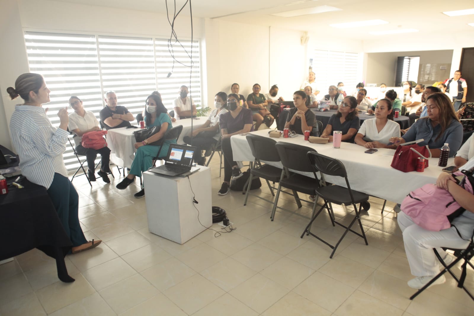 Capacitan a trabajadores de la salud en el uso de implante anticonceptivo – H. Ayuntamiento de Solidaridad