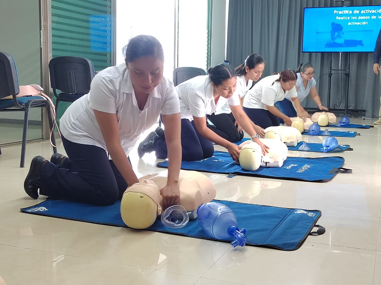 Gobierno capacita al personal de salud en reanimación cardiopulmonar – H. Ayuntamiento de Solidaridad