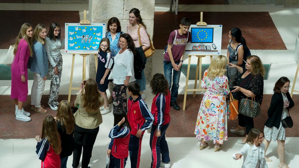 La Comunidad de Madrid conmemora el Día de Europa con un concurso de carteles en el que participan más de 350 alumnos