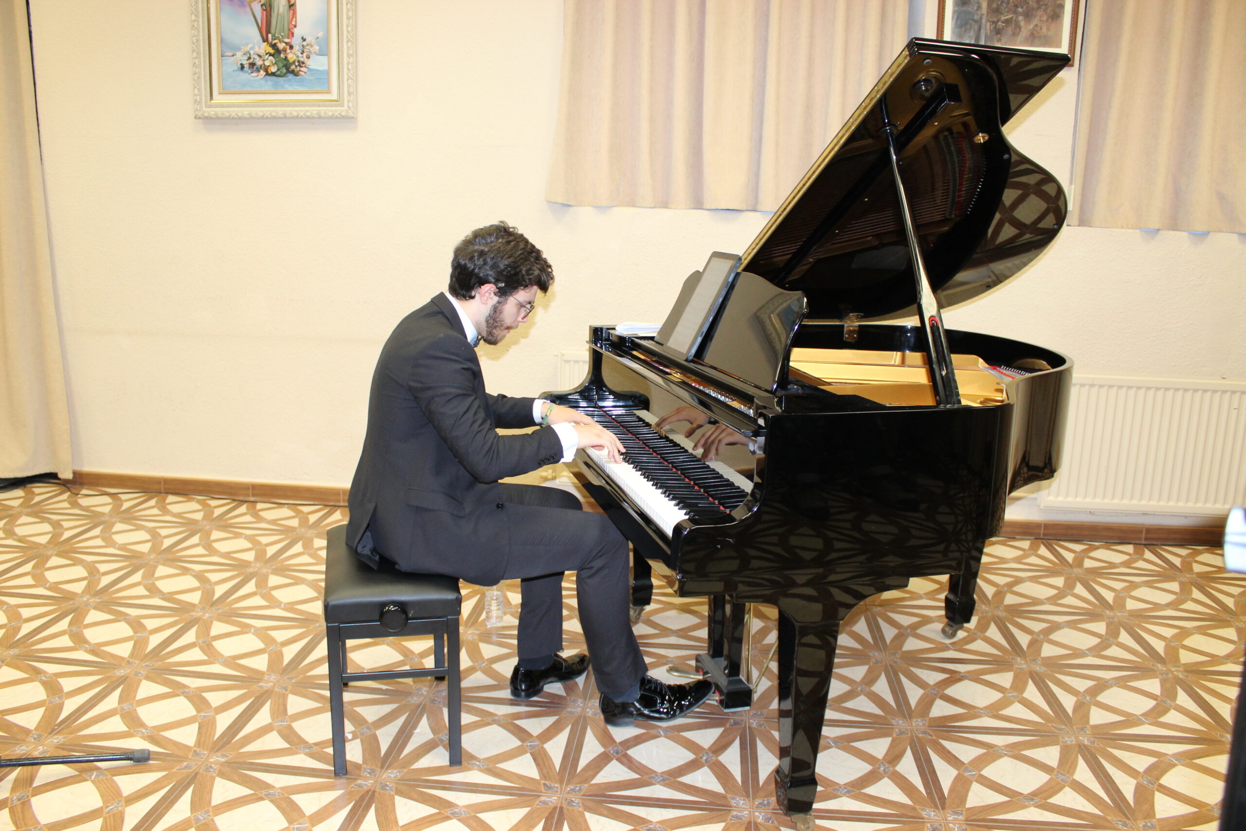 Maravilloso concierto de Piano el que ofreció Alonso Cano Corrales en Quintanar de la Orden