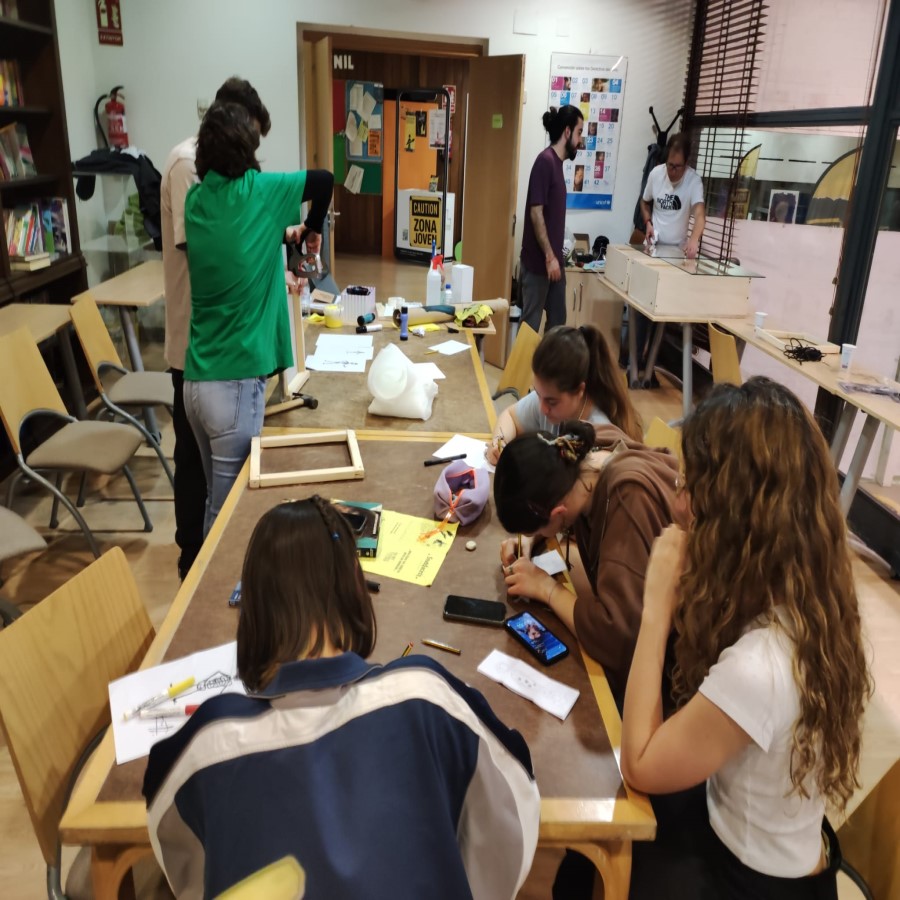 Nueva convocatoria para la autorización de uso de espacios en la Zona Joven Torreforum para el curso 2023/24