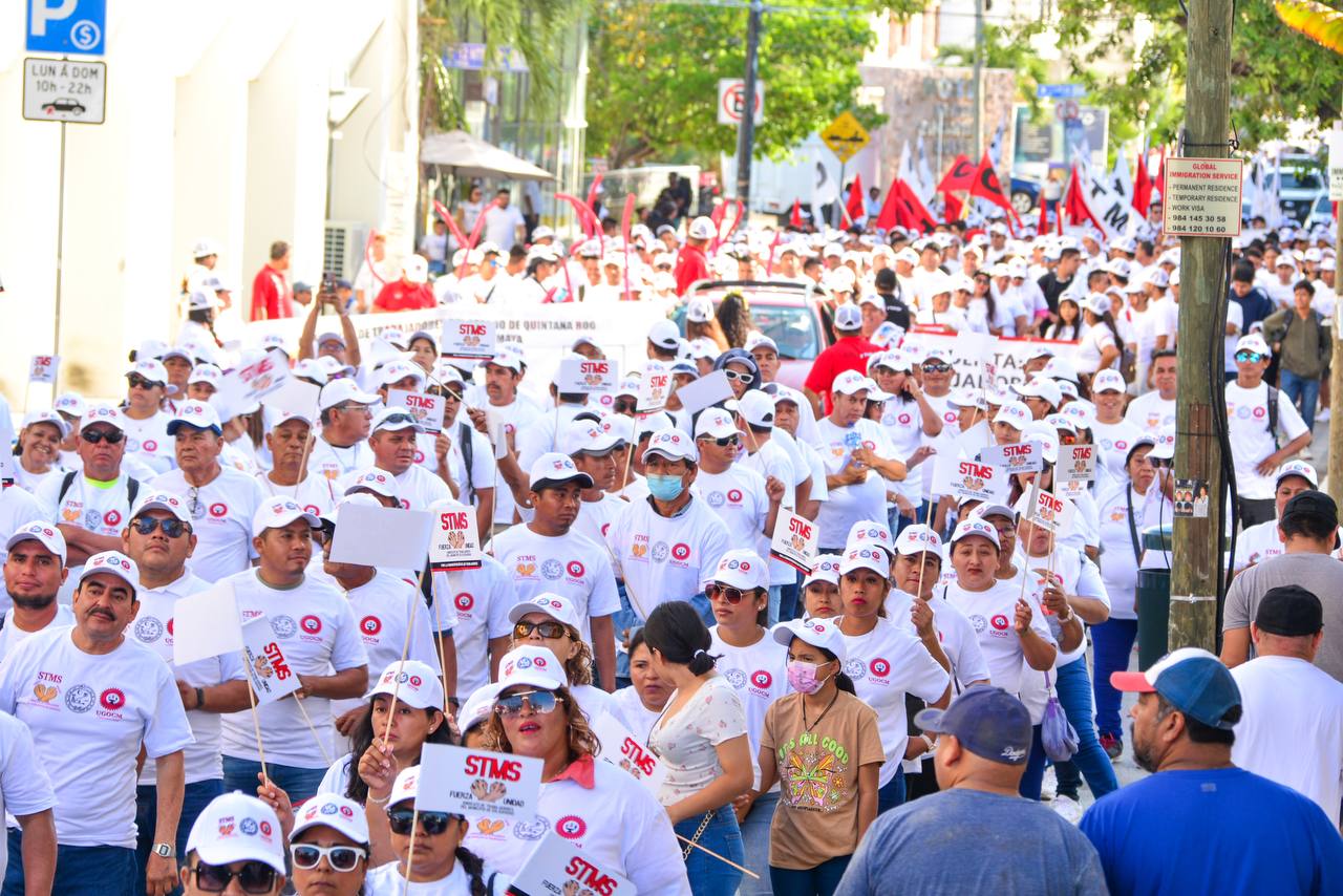 Participativo desfile por el Día del Trabajo – H. Ayuntamiento de Solidaridad