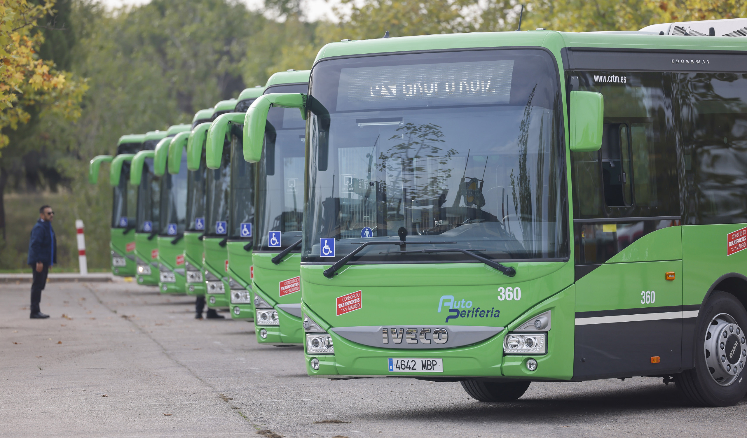 Díaz Ayuso anuncia que la Comunidad de Madrid mantendrá la rebaja del 60% de los abonos mensuales de transporte público.