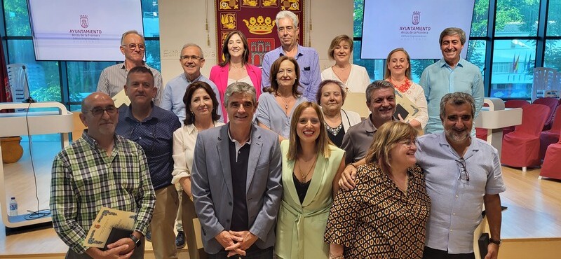 Profesionales de la enseñanza reciben su homenaje anual
