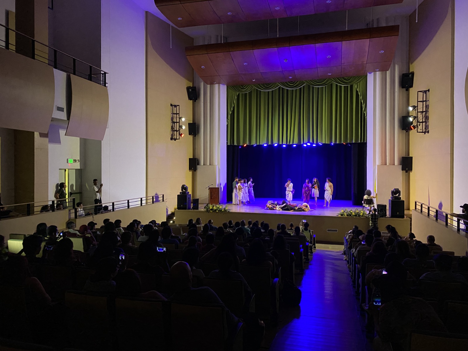 una exposición vanguardista sobre el arte contemporáneo de los estudiantes de la EMA -