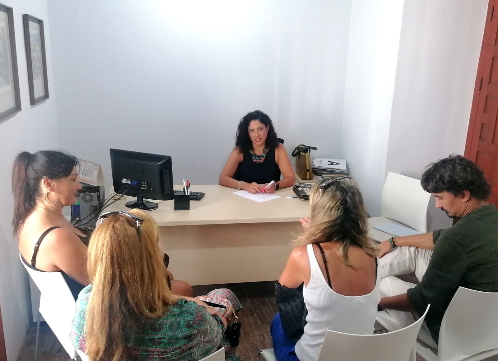 Continúan las gestiones para impulsar las visitas turísticas en Arcos