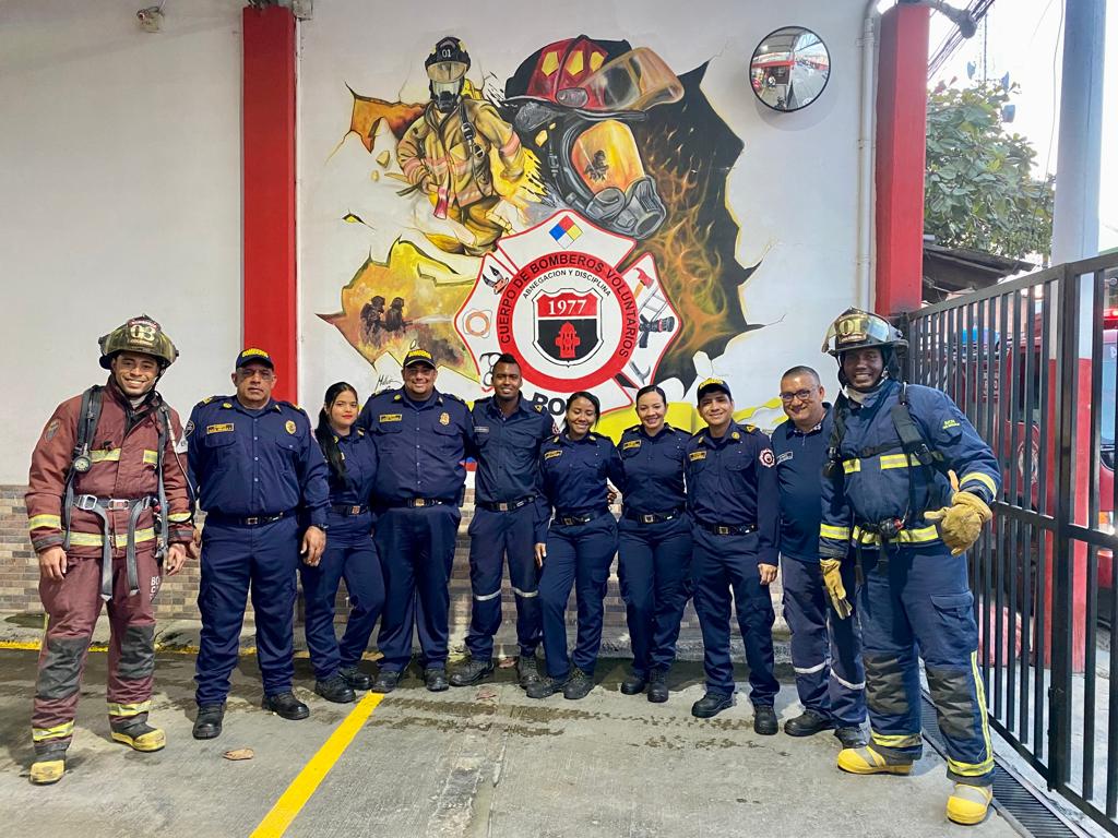 Felicitamos al Cuerpo de Bomberos de Rozo en su aniversario número 46 -