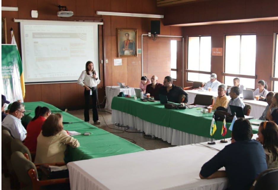 ¡Socializamos el nuevo POT con el Consejo Municipal de Desarrollo Rural y el Bolo La Italia! -
