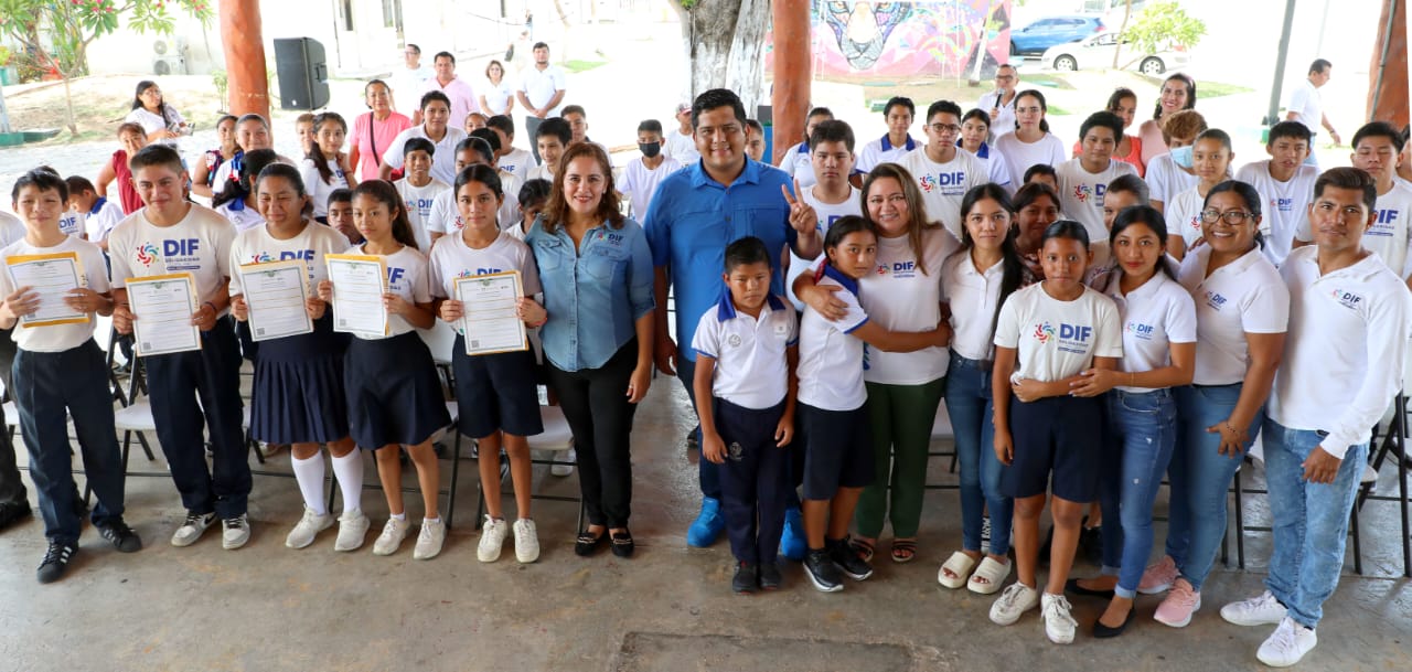 Apoya DIF Solidaridad la educación de infantes y adolescentes en vulnerabilidad – H. Ayuntamiento de Solidaridad