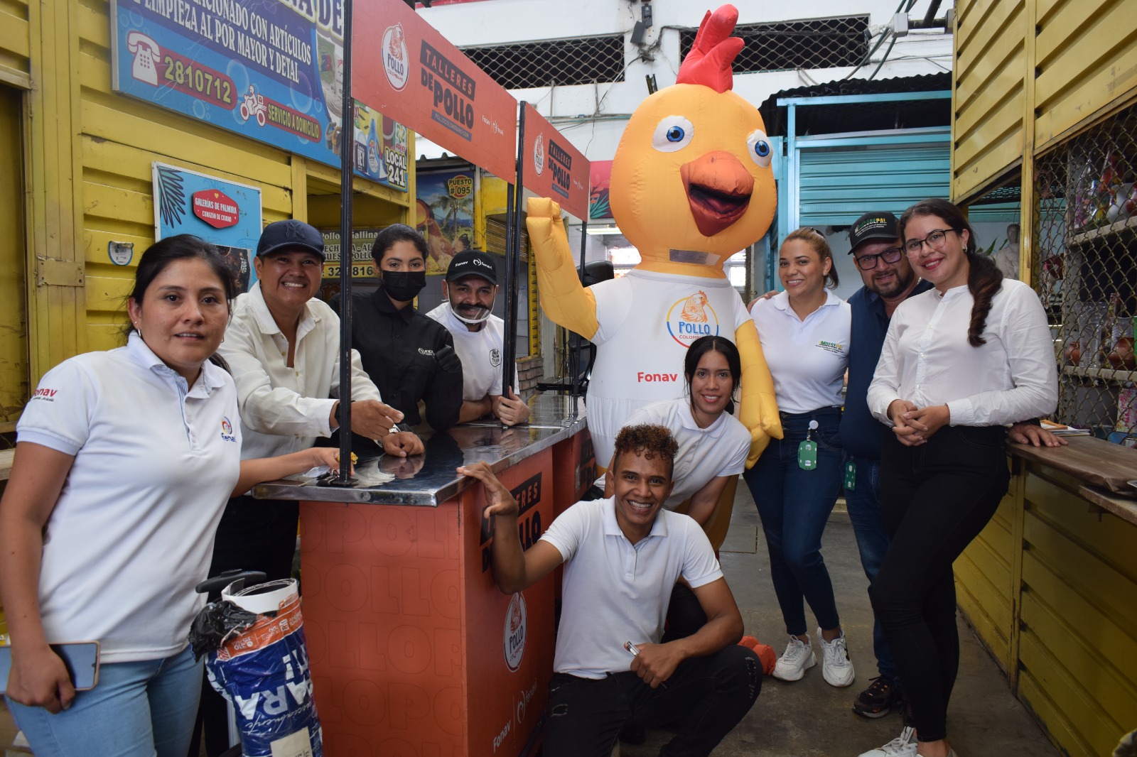 La Alcaldía de Palmira, junto a FENAVI, desarrolló el taller del pollo colombiano en la Galería Central ¡conoce los detalles! -