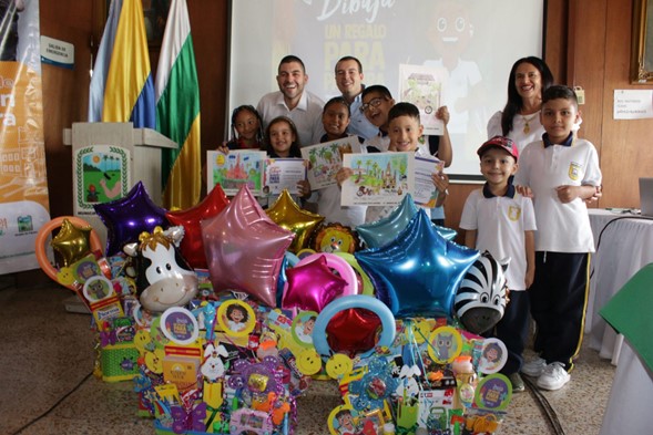 Realizamos con éxito la premiación del concurso ‘Dibuja un Regalo para Palmira’ ¡conoce de qué se trató! -