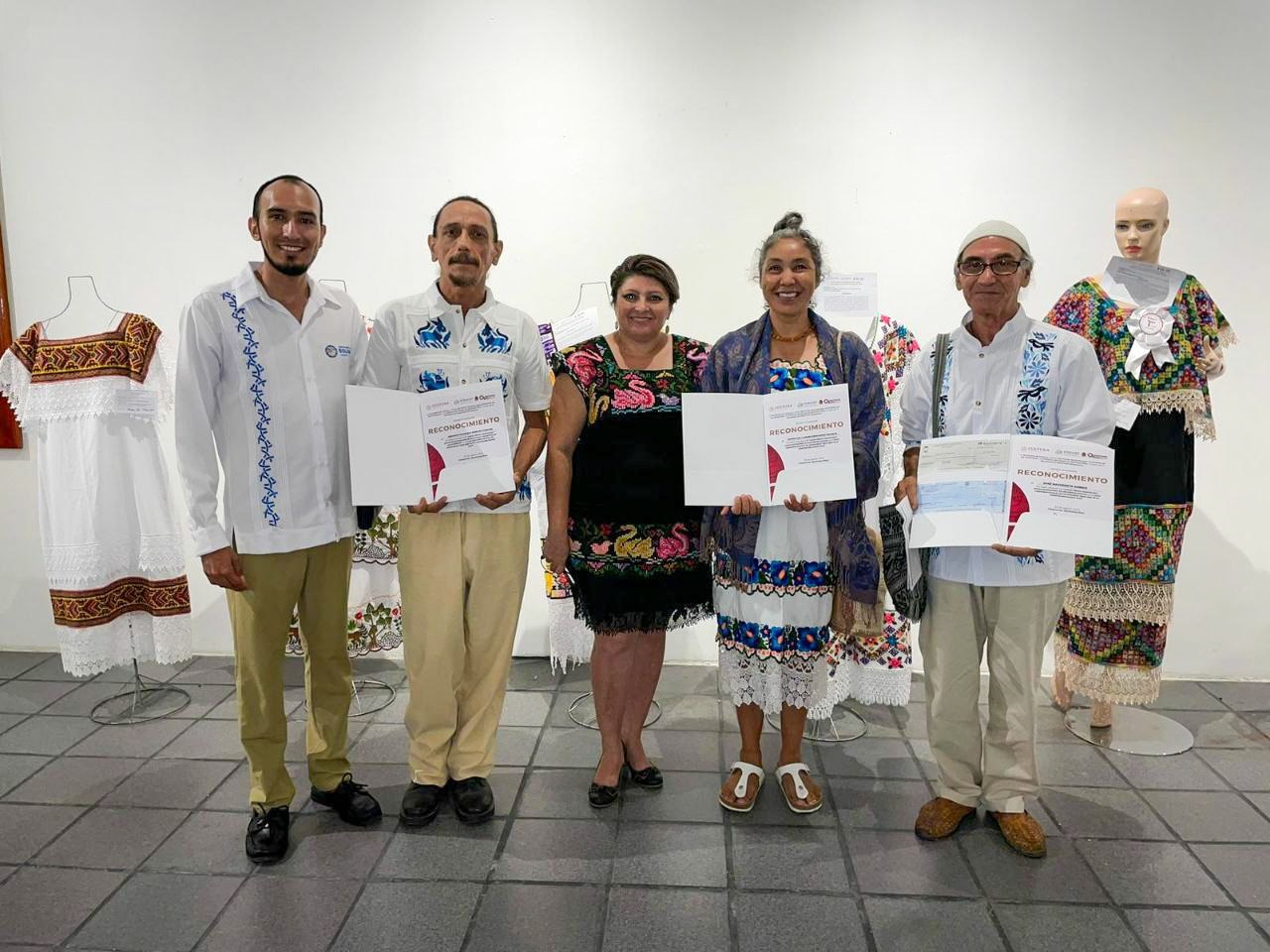 Artesanos, orgullo solidarense, destacan en concurso estatal – H. Ayuntamiento de Solidaridad