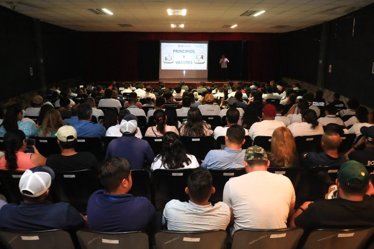Funcionarios reciben capacitación en ética y conducta – H. Ayuntamiento de Solidaridad