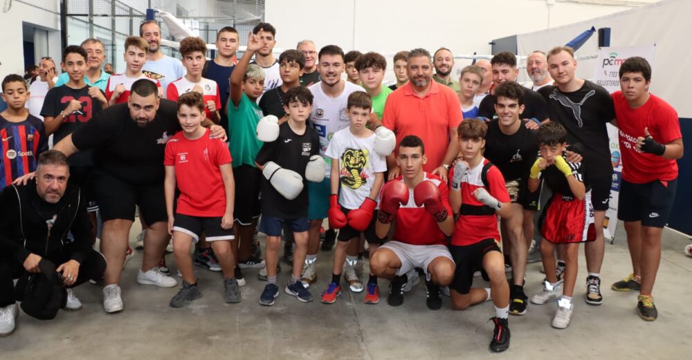 Jornada de puertas abiertas por el boxeo a cargo de Antonio Collado