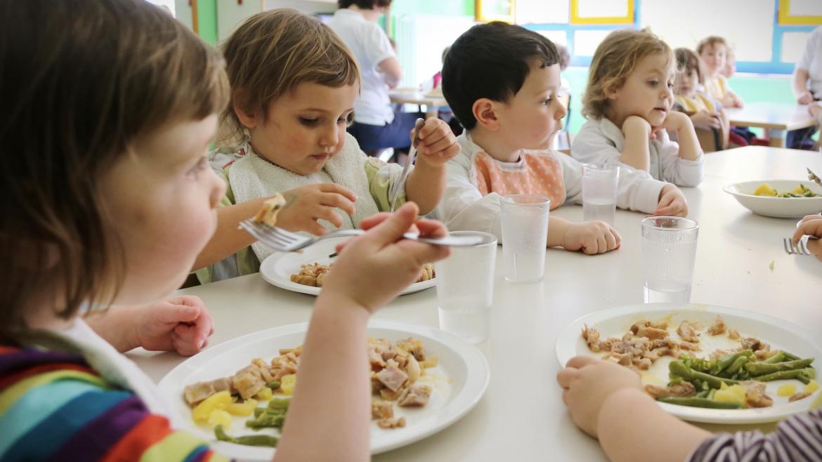 La Comunidad de Madrid aumenta este año un 7,3% los alumnos beneficiados por las becas de Educación Infantil de 0 a 3 años