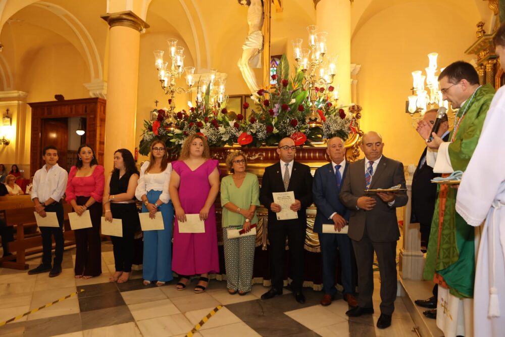 Primer día del triduo al Cristo de Gracia y entrega de medallas a los mayordomos en Quintanar de la Orden