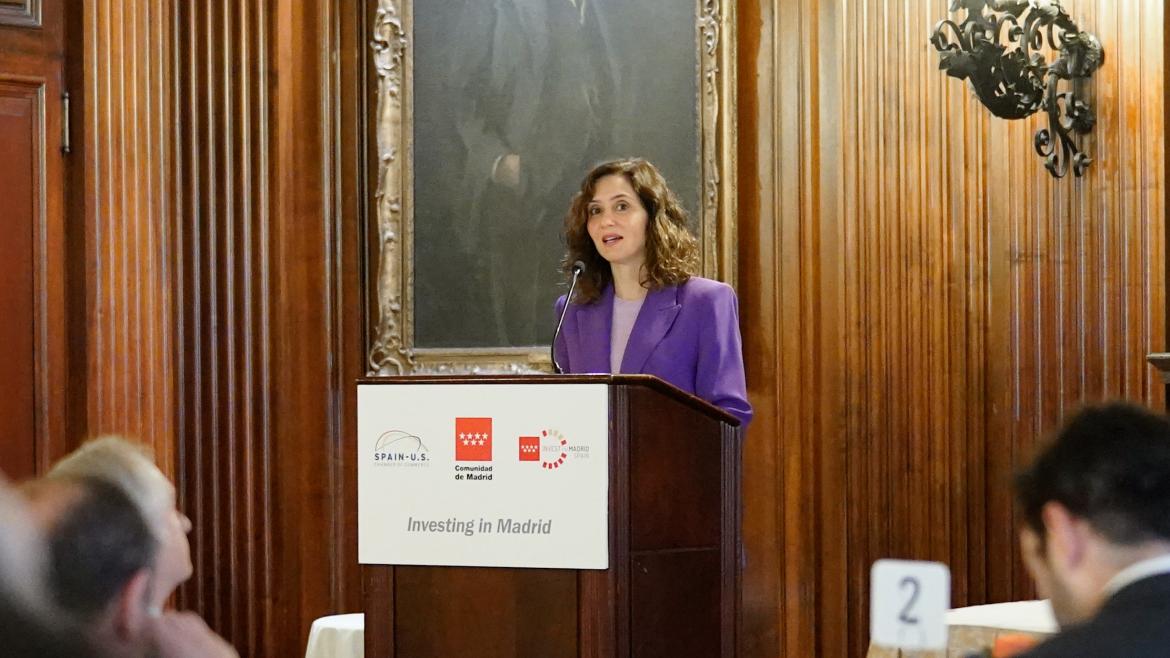 Díaz Ayuso garantiza en EEUU seguridad jurídica para las inversiones en Madrid pese a los “intentos de ciertas minorías por deteriorar la vida política española”